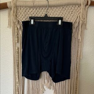 Lululemon men’s boxer briefs medium